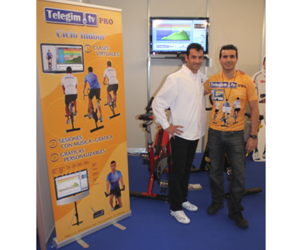 Melcior Mauri con TelegimTV en la feria del Fitness GymFactory Madrid Melcior Mauri y TelegimTV Ciclismo Indoor Profesional
